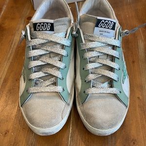 EUC Golden Goose Superstars size 38